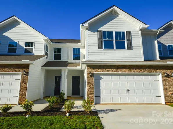 115 Sugg Trl, Weaverville, NC 28787