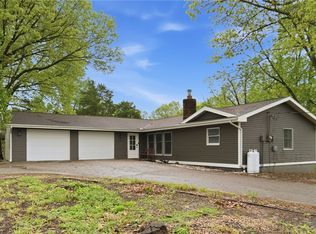 18 Melbourn Dr, Bella Vista, AR 72714