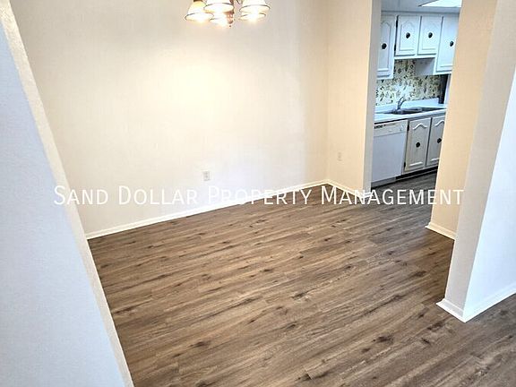 5th image of 700 E Airport Blvd Unit G-2