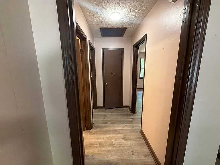 271 E Wright St #7 — Photo 6