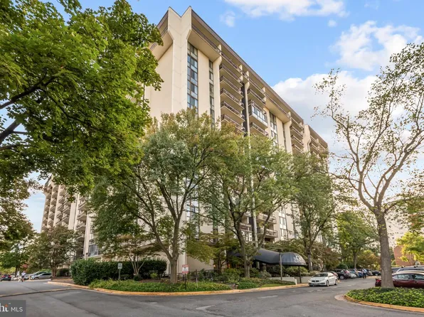 5300 Holmes Run Pkwy APT 812, Alexandria, VA 22304