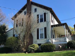 823 Chestnut St #1, Gap, PA 17527