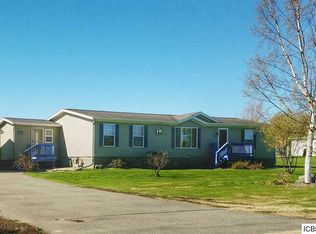 910 1st St, Bovey, MN 55709