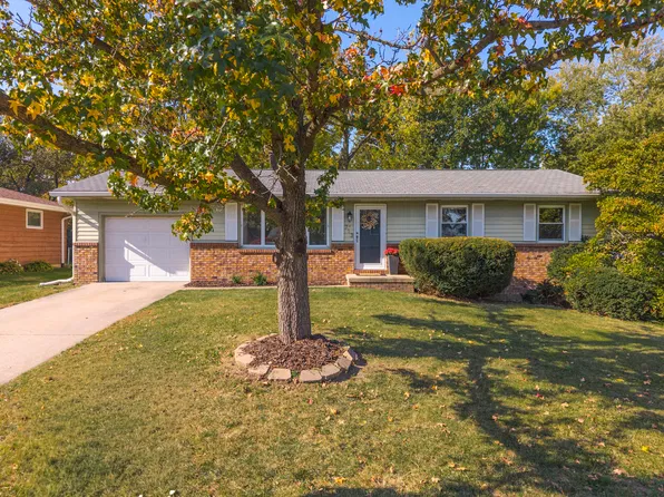 713 Lara Rd, Normal, IL 61761