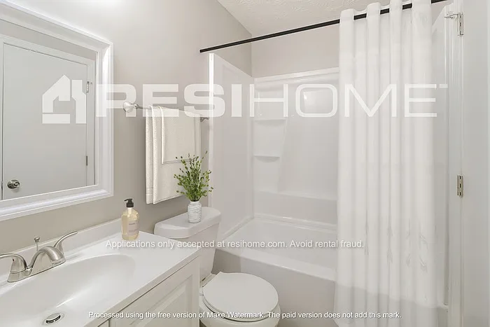 8962 Ashwood Dr — Photo 11