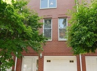 2128 N Bell Ave, Chicago, IL 60647
