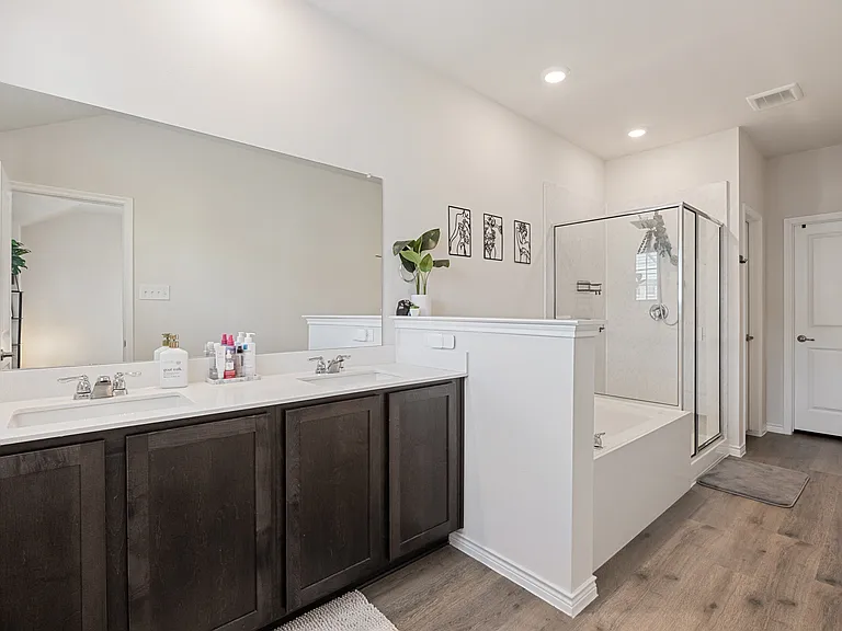 2016 Saddle Way — Photo 19