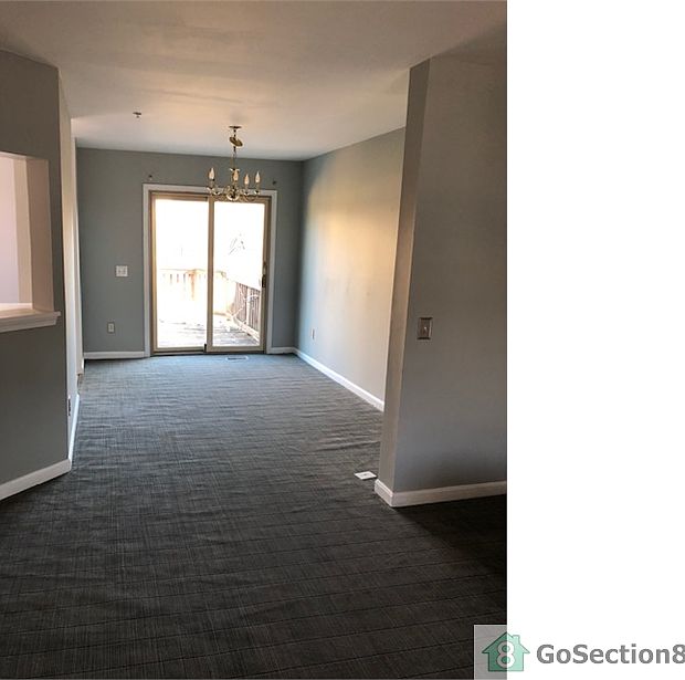 2nd image of 7389 Maury Rd