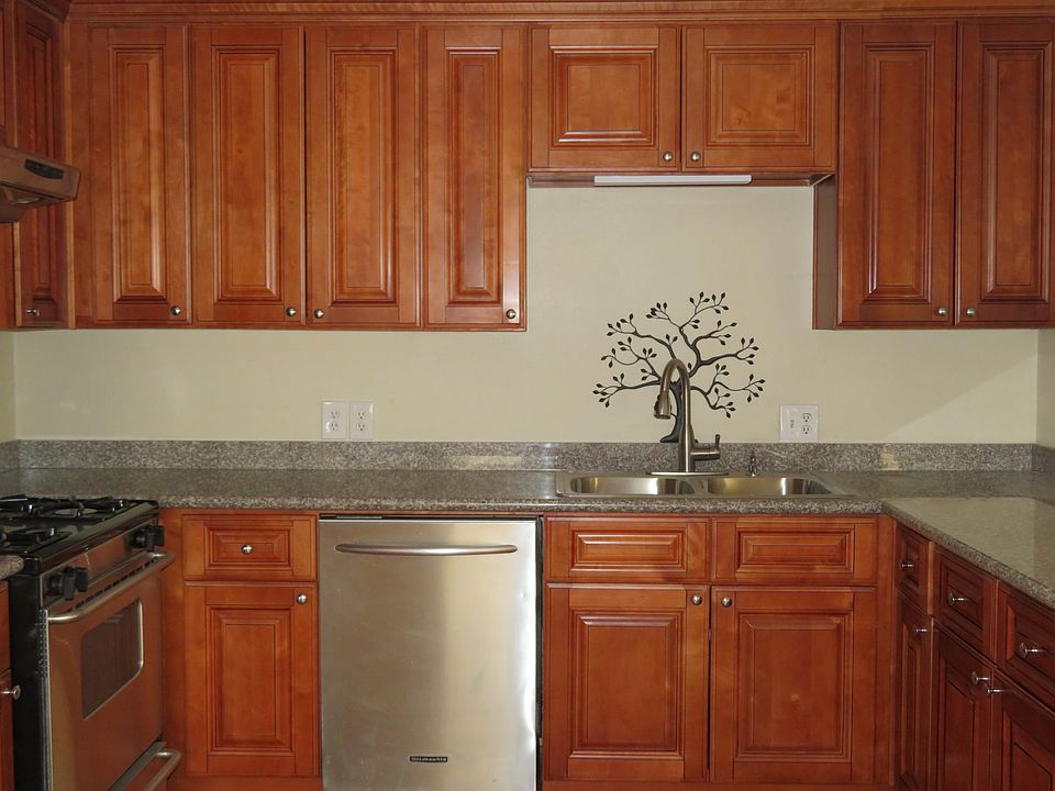 1st image of 33090 Verona Ln