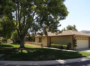 8563 Circle R Valley Ln, Escondido, CA 92026