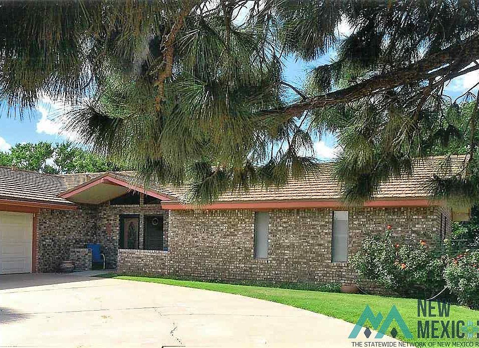 1st image of 1512 Private Road Lyons Dr
