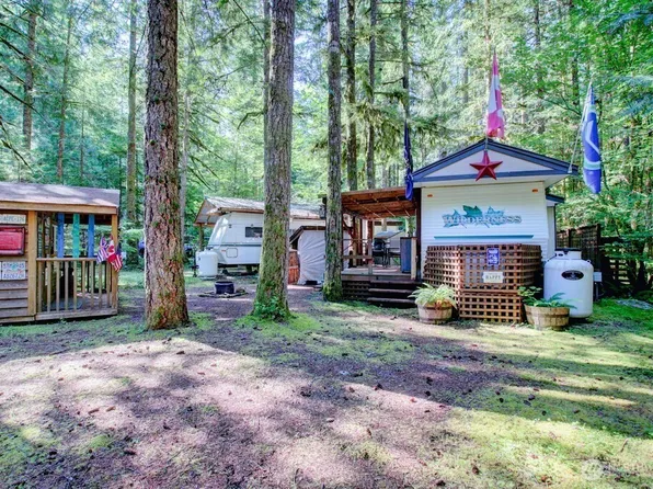 290 Schinn Canyon Drive, Deming, WA 98244