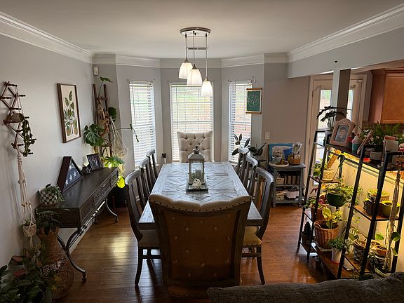 5th image of 23 Sandy Ln