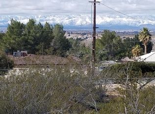 19130 Seneca Rd, Apple Valley, CA 92307