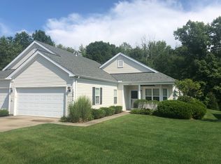 10874 Crossings Dr, Aurora, OH 44202