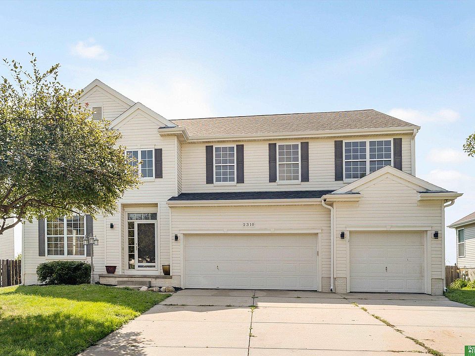 1st image of 2310 Sand Hills Dr