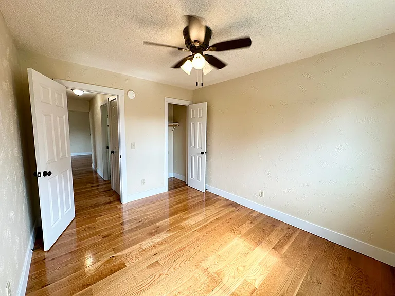 Aquila Flats — Photo 6