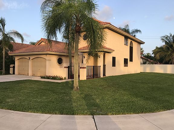 2nd image of 4184 NW 6th Ct