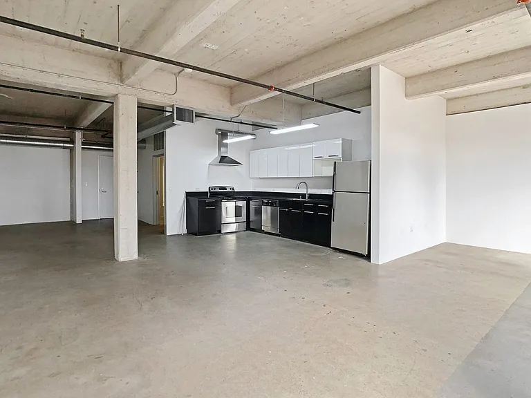 McClintock Warehouse Lofts — Photo 14