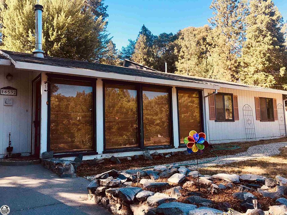 1st image of 16532 Creekside Dr