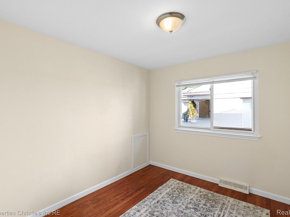 4620 Hillcrest Ave, photo 16