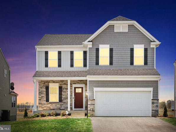 198 Ellery St, Ranson, WV 25438