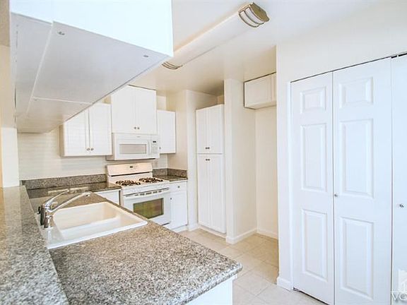Spacious kitchen with tons of counter-top space