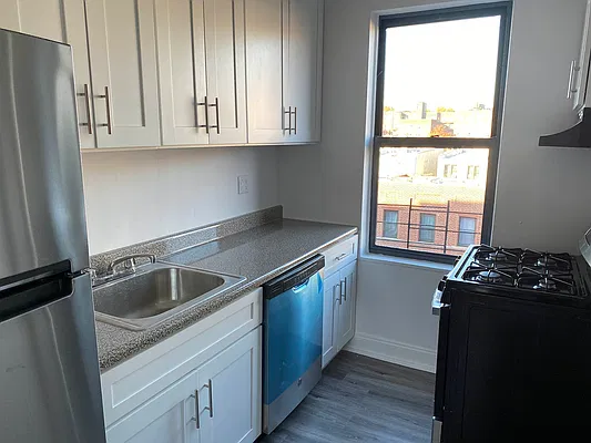 Rented by Douglas Elliman | media 6