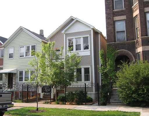 1st image of 2439 W Cortland St #2