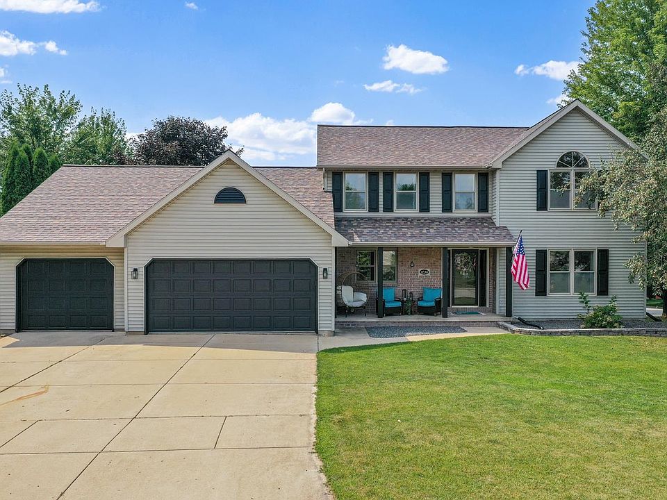 1st image of 1236 Benjamin Ct