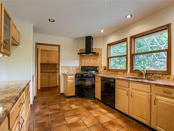 4th image of 1812 Vallejo St