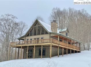 51 Highlands Dr, Newland, NC 28657