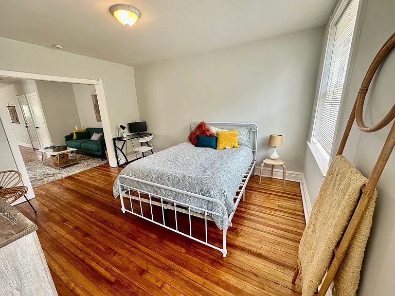 3325 Demenil Pl #3325-2 — Photo 8