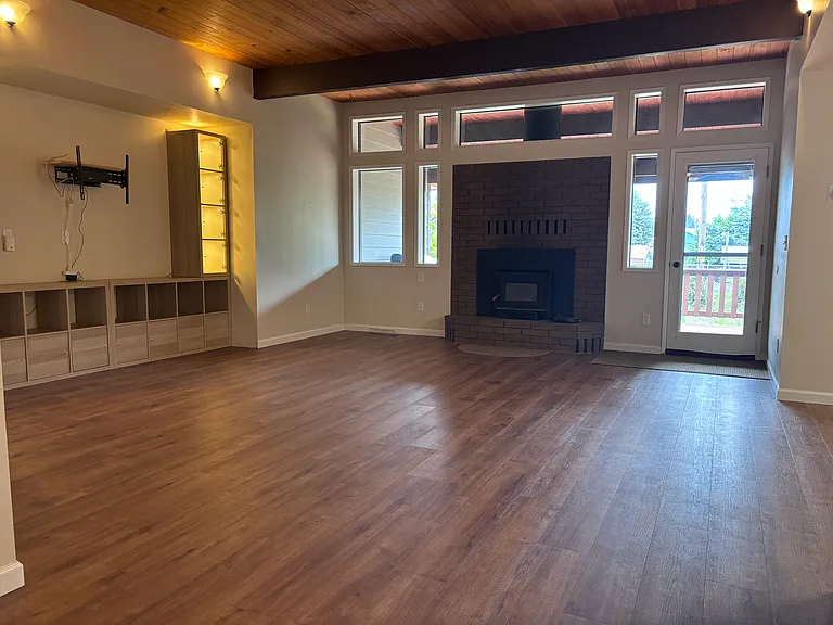 530 Shaff Rd — Photo 9