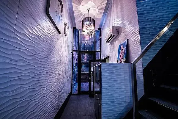 Rented by Oxford Property Group | media 10