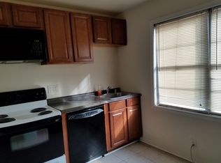 160 Thierman Lane #First Floor, Louisville, KY 40207