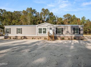 10 Unity Ln, Seabrook, SC 29940