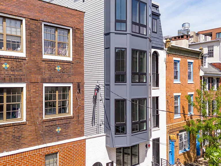 608 S American St #7 — Photo 21