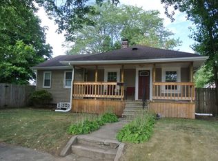 1215 S 30th St, South Bend, IN 46615
