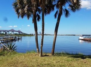 1102 Rio Saint Johns Dr, Jacksonville, FL 32211