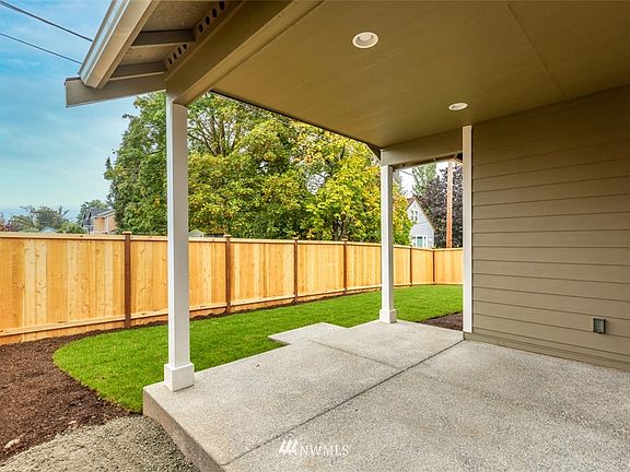 4th image of 506 Cope St SW (Lot 19)