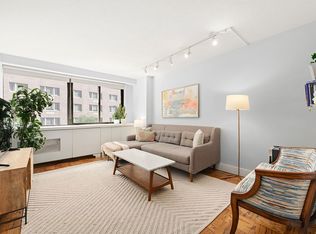 16 W 16th St APT 2SS, Manhattan, NY 10011