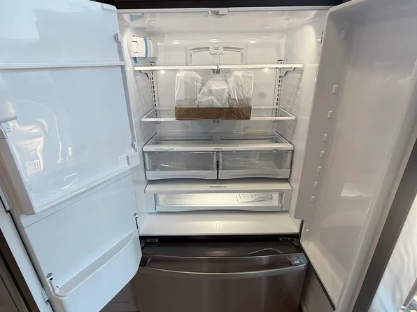 375 Kennedy Boulevard image 16 of 17