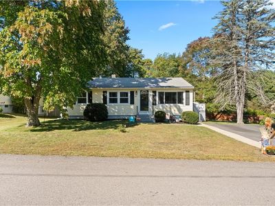 50 Litzen Rd, North Smithfield, RI, 02896