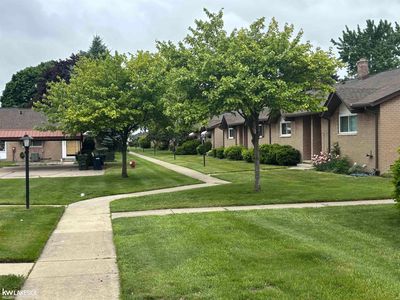 8401 Eighteen Mile Rd #154, Sterling Heights, MI, 48313