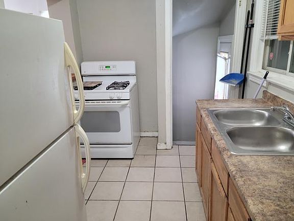 5th image of 5408 S Hoyne Ave
