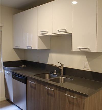 5th image of 11747 Mayfield Ave APT 6