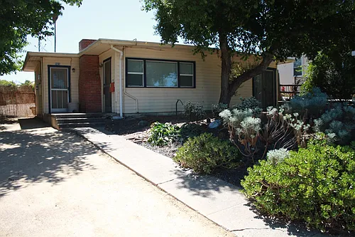 1625 Wilson St Photo 1