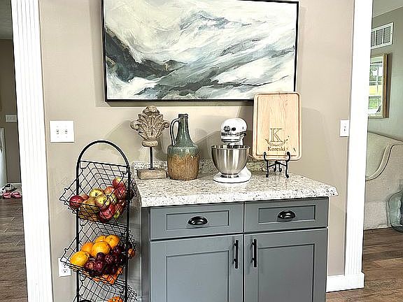 Spacious Kitchen Island