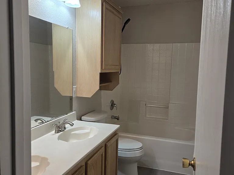 Upstairs washroom:
- new paint
- new faucets 
- new lights
- new toilet